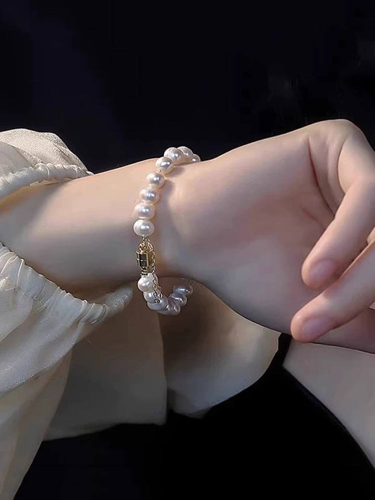 Freshwater Pearl Bracelet – Retro Geometry Accent · Minimal Statement Style